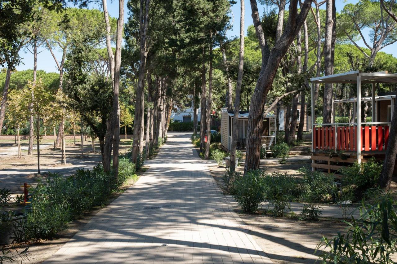 Camping Il Capannino Glamping Village Marina Di Bibbona Exterior foto
