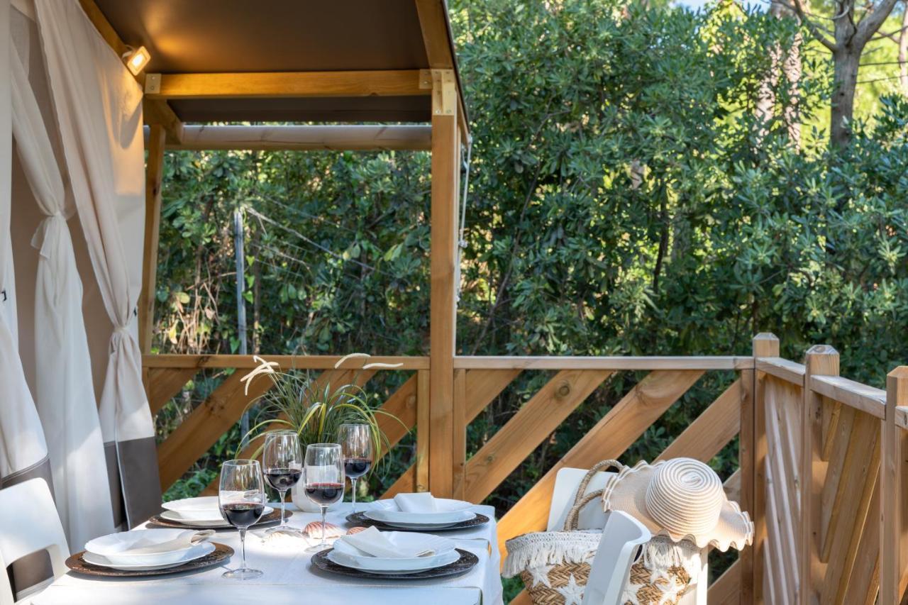 Camping Il Capannino Glamping Village Marina Di Bibbona Exterior foto