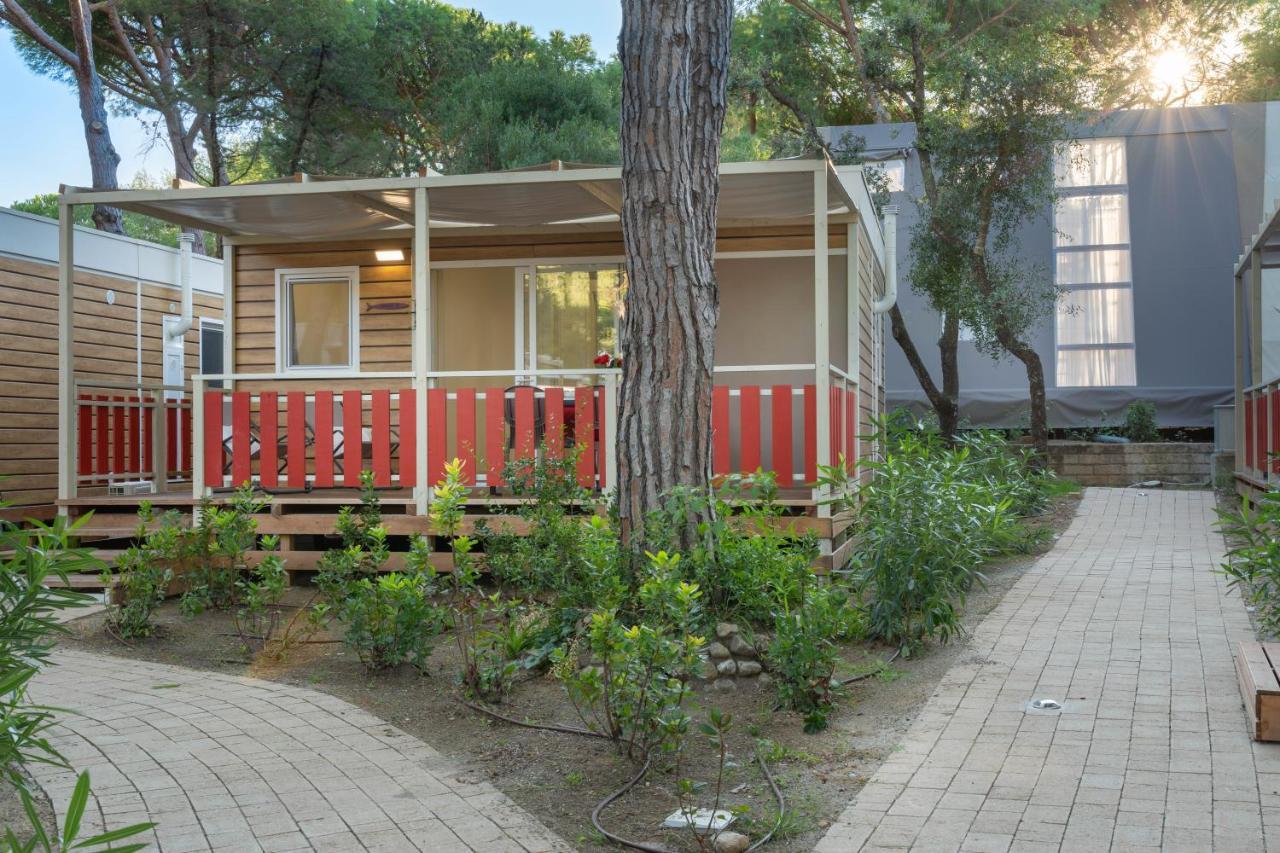 Camping Il Capannino Glamping Village Marina Di Bibbona Exterior foto